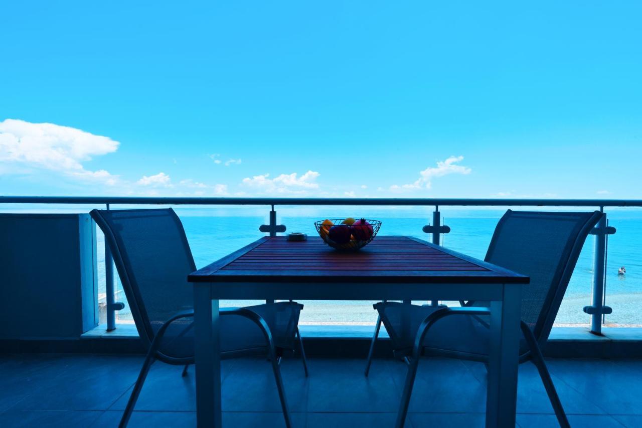 New Times Seafront Hotel Apartments Melissi Melíssion Exterior photo