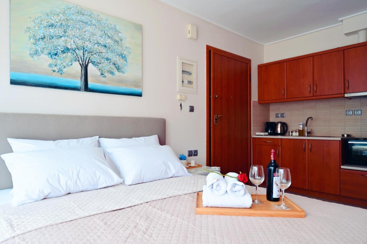New Times Seafront Hotel Apartments Melissi Melíssion Exterior photo